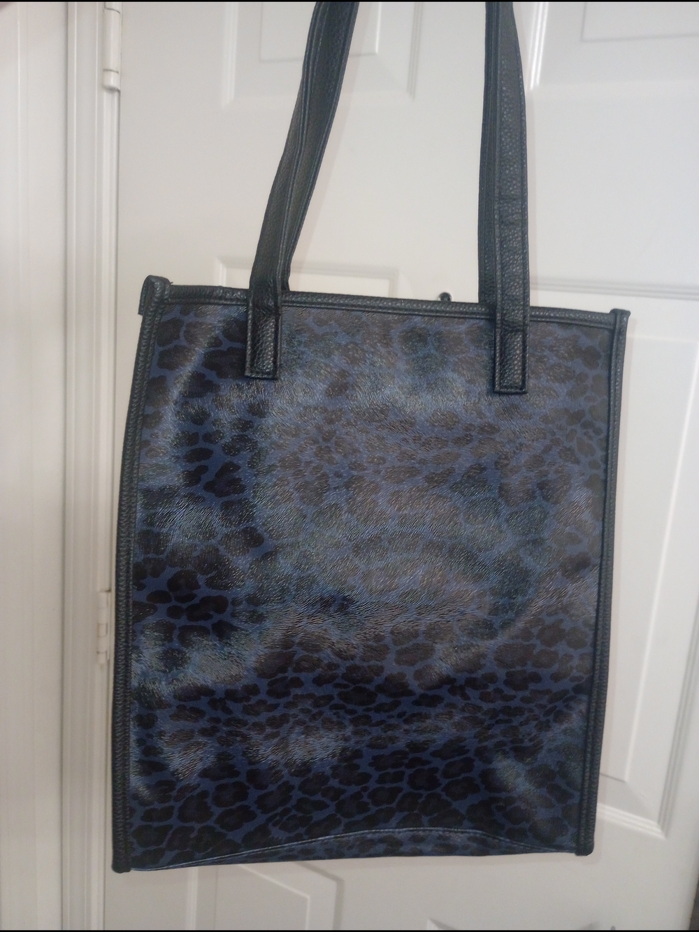 Women's Blue Leopard Print Tote Bag